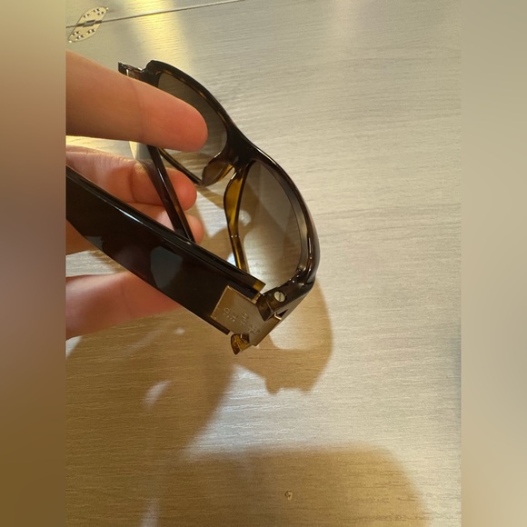 Gucci Dark Brown Rectangular Glasses - Picture 11 of 16